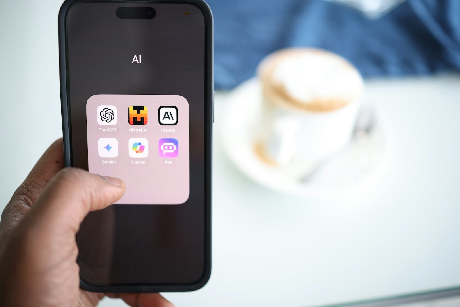 Najlepsze aplikacje AI na iPhone'a